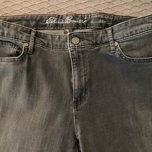 Eddie Bauer slightly curvy straight leg jeans size 12